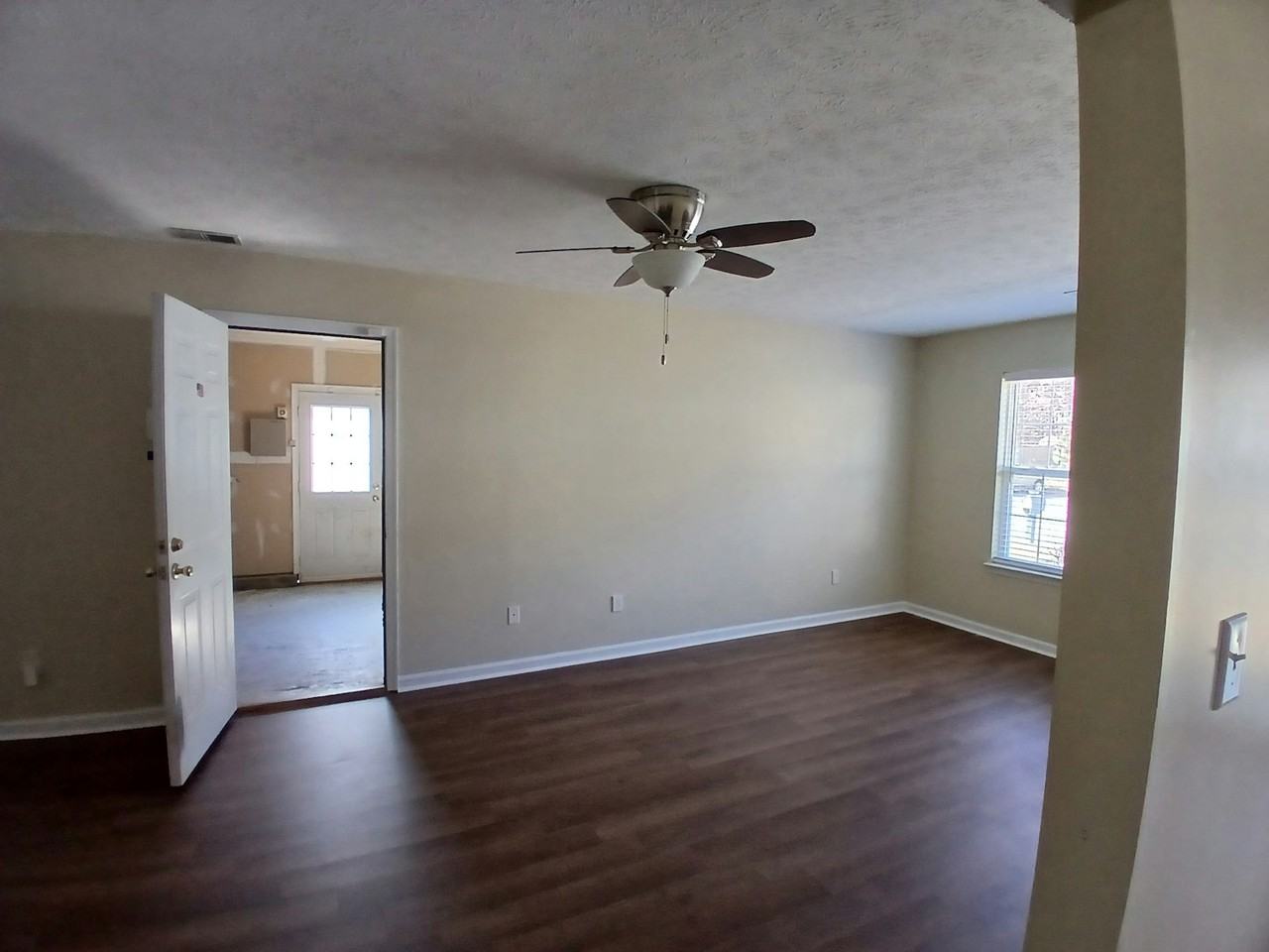 746 Kings Ridge Dr - Photo 5 of 26