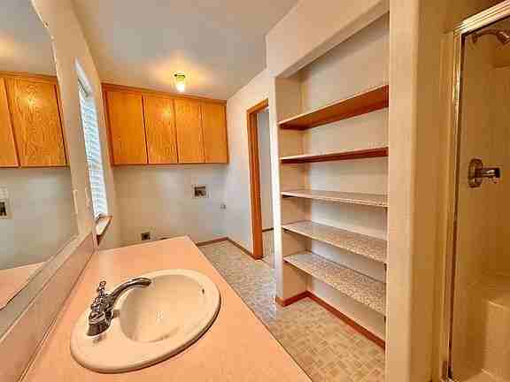 975 NW Anjni Cir - Photo 3 of 30