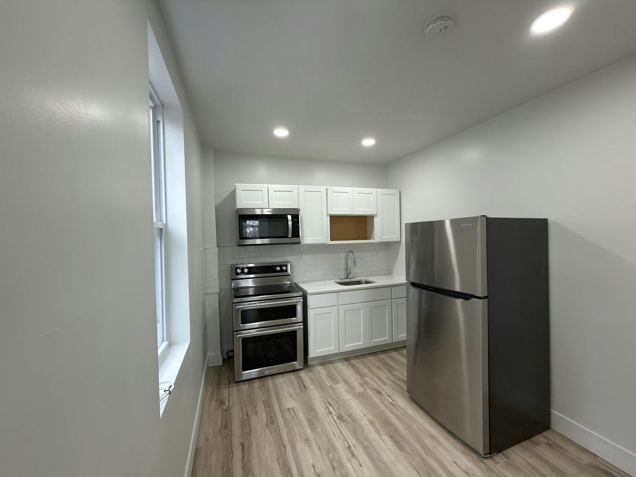 5503 West Girard Avenue, Unit 2nd Floor - Photo 3 of 5