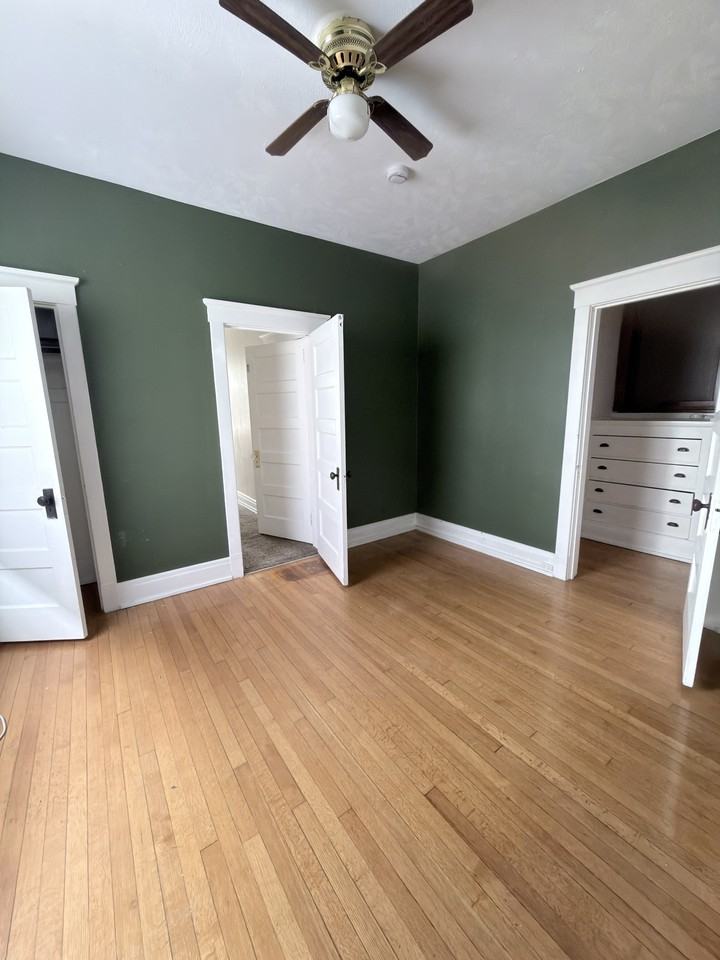 122 North 40th Street - Photo 4 of 16