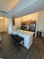 featured image of 1031 S Crismon Rd