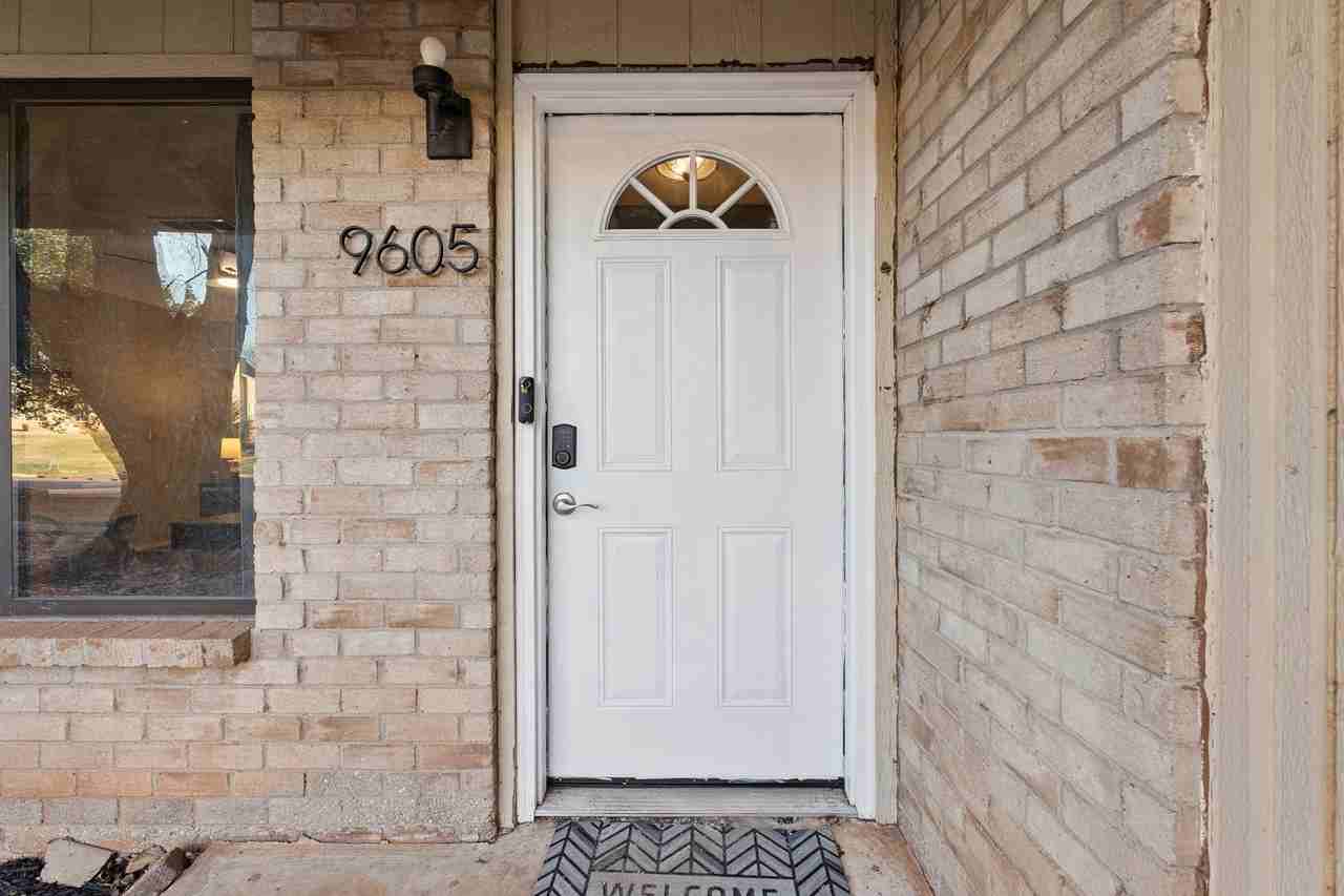 9605 Hefner Village Blvd #1 - Photo 2 of 23