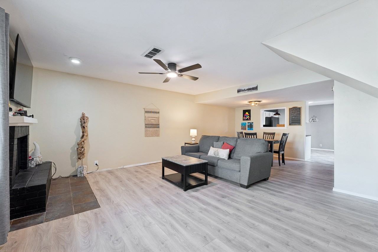 9605 Hefner Village Blvd #1 - Photo 6 of 23