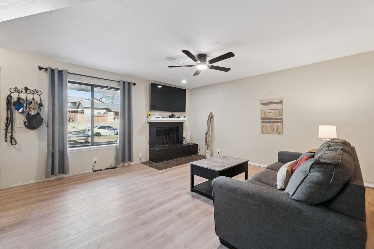 9605 Hefner Village Blvd #1 - Photo 7 of 23