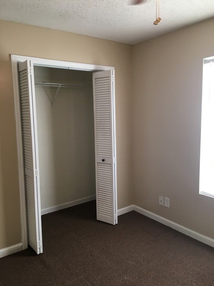 621 S Wilkinson St #1 - Photo 5 of 8