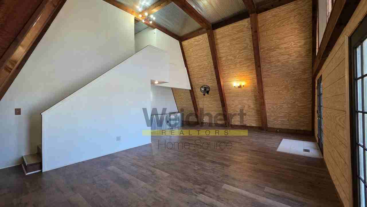 604 N 9th St - Photo 2 of 21