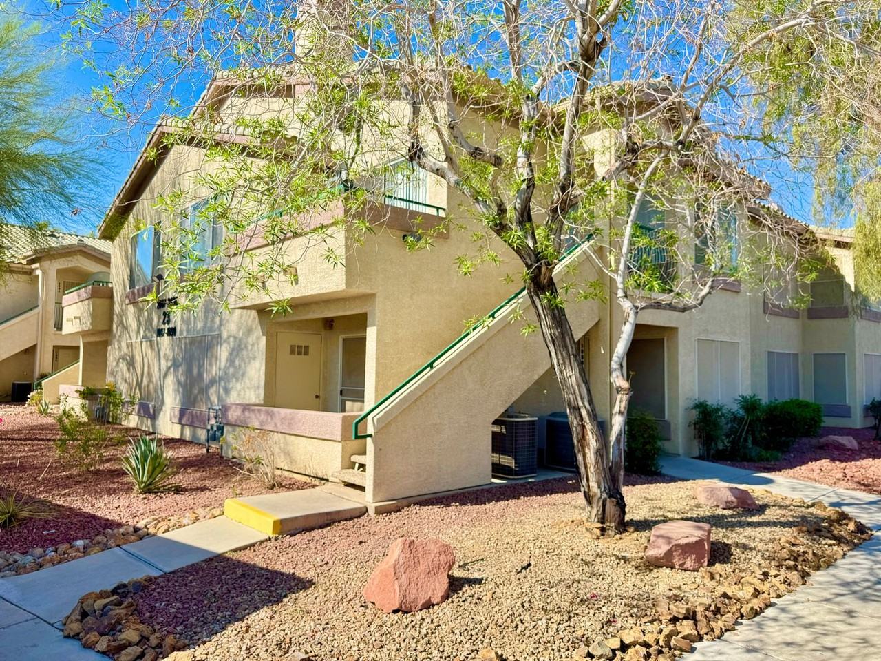 5710 E Tropicana Ave #2089