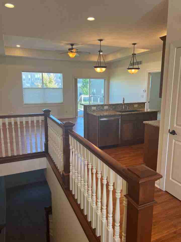 2712 London Dr - Photo 2 of 24