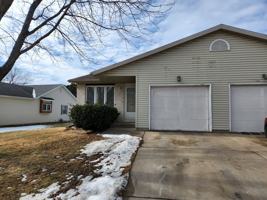 featured image of 500 Kings Lynn Rd