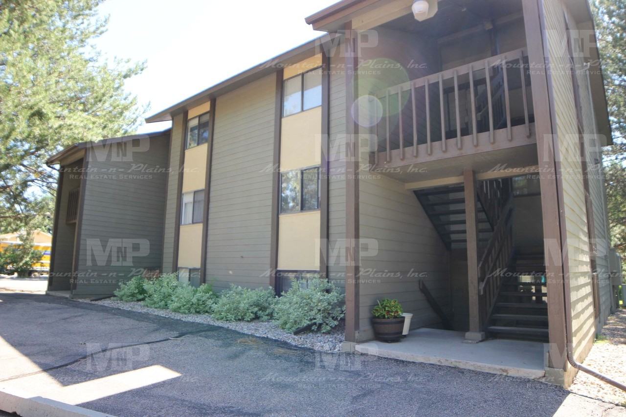 925 Columbia Rd #432