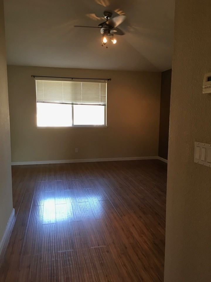 7626 Killdeer Way - Photo 4 of 10