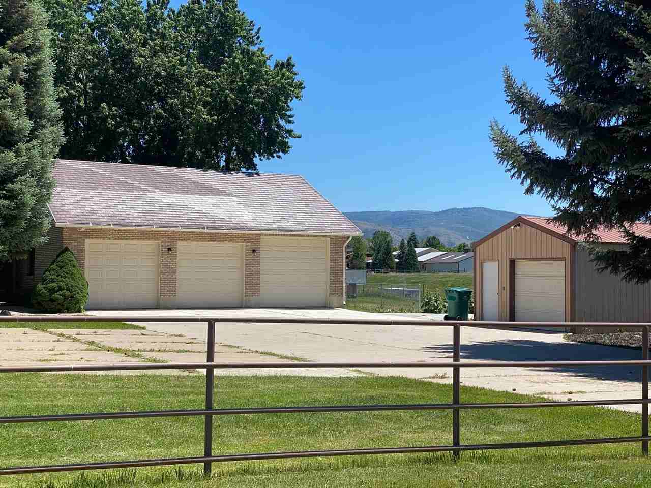 7299 E 1450 N - Photo 4 of 40