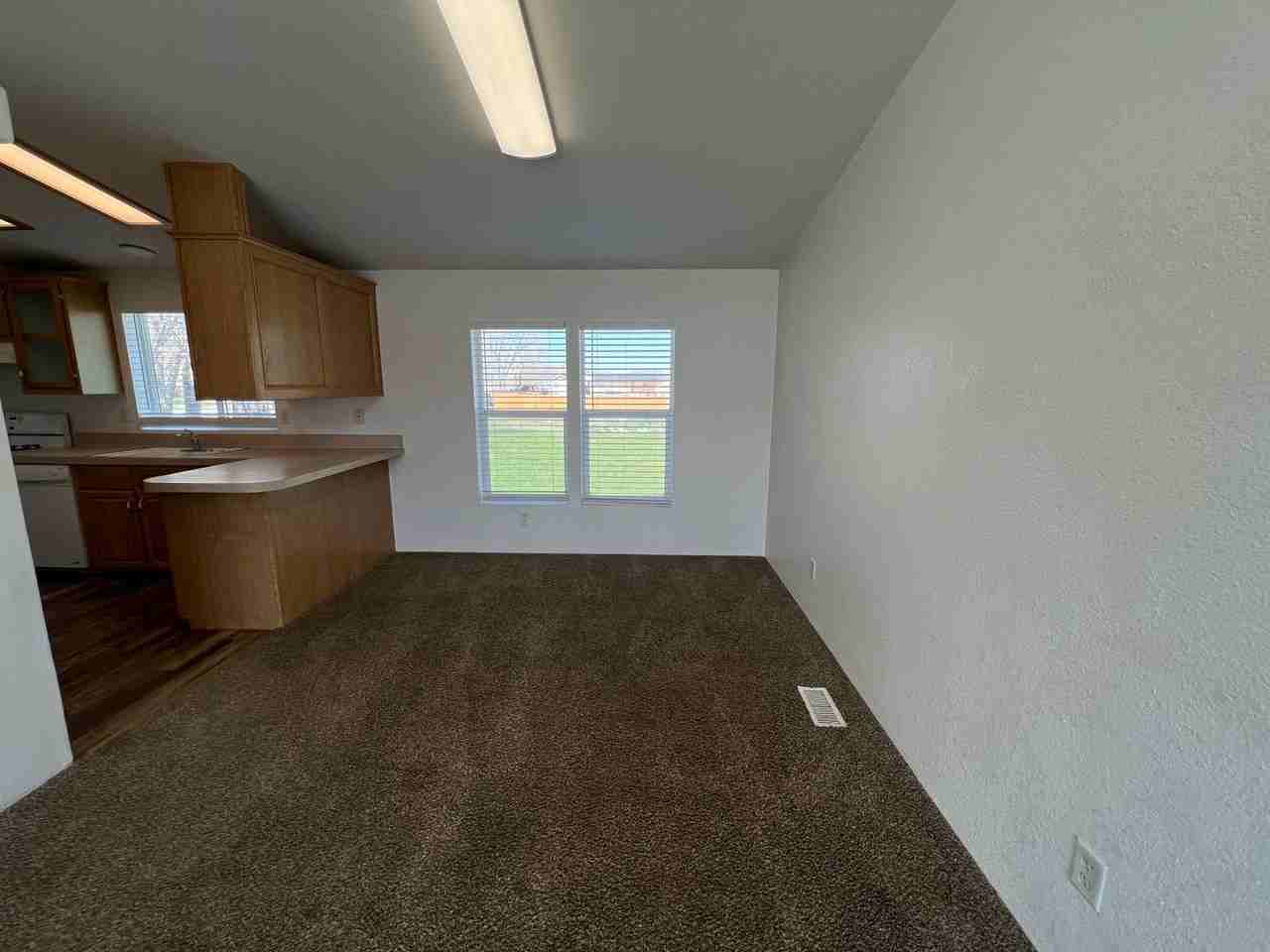 5211 N 3000 W - Photo 4 of 17