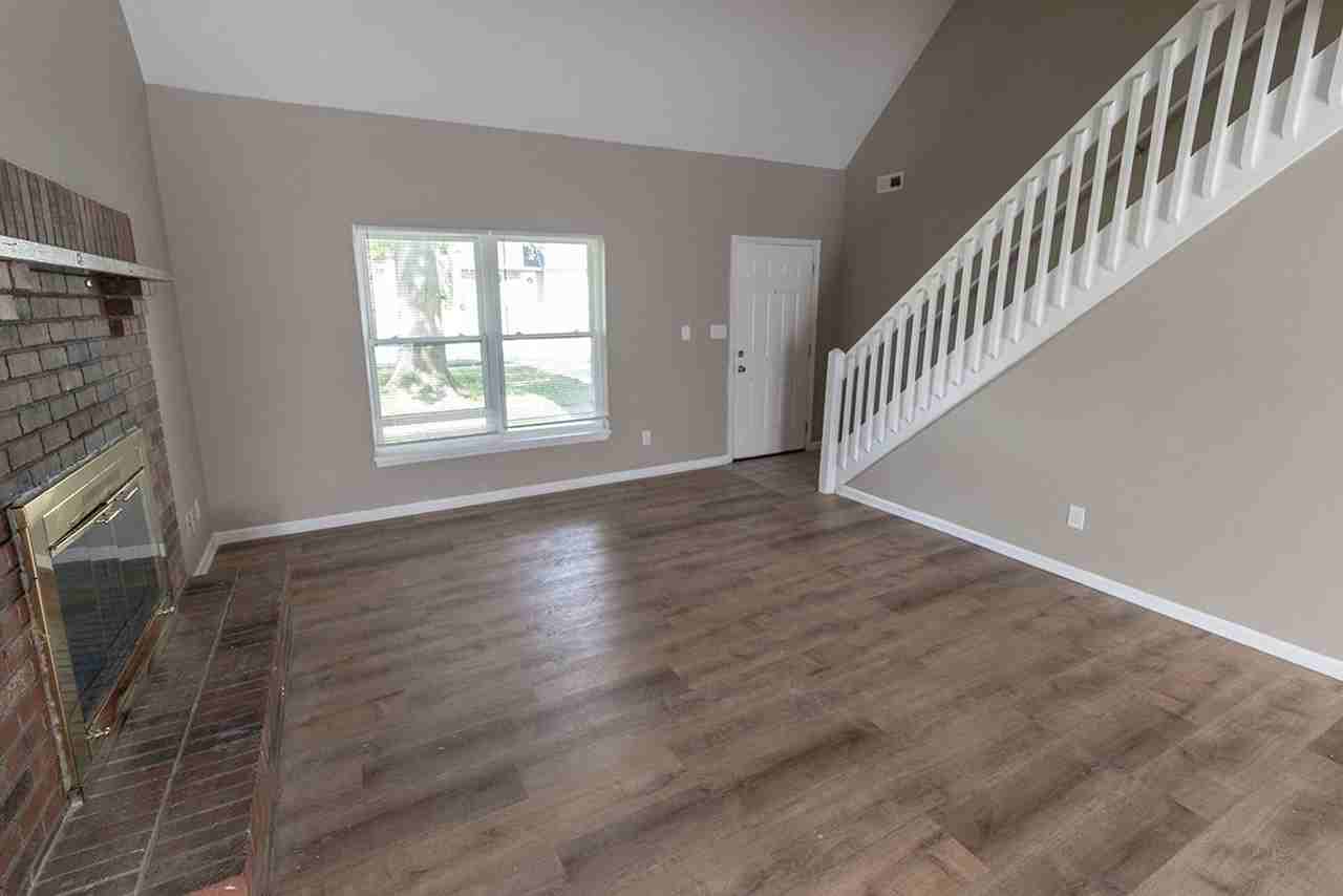 3609 Hermitage Rd - Photo 5 of 32