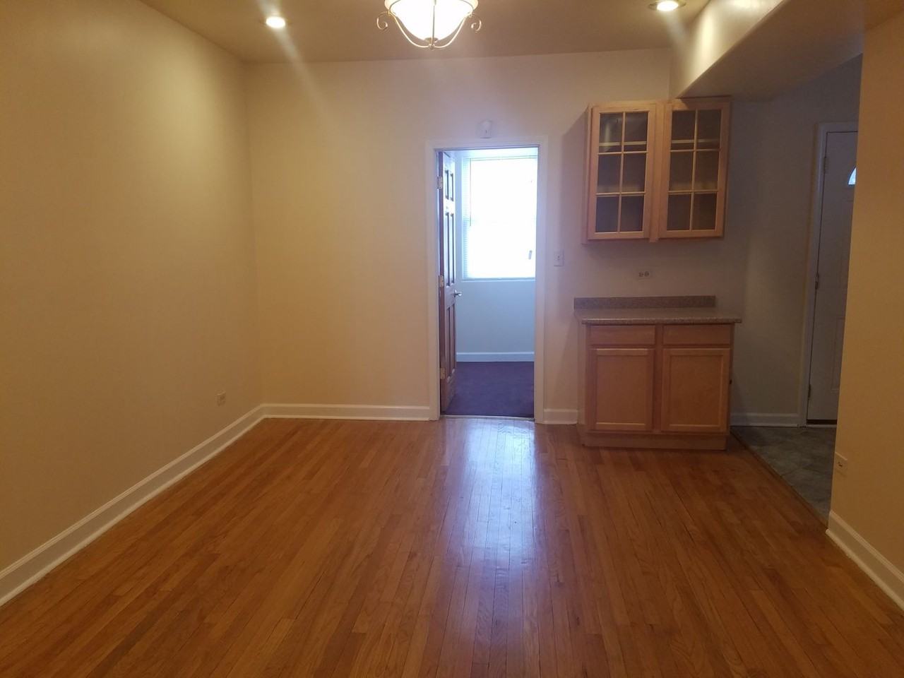 7306 S Yates Blvd - Photo 5 of 17