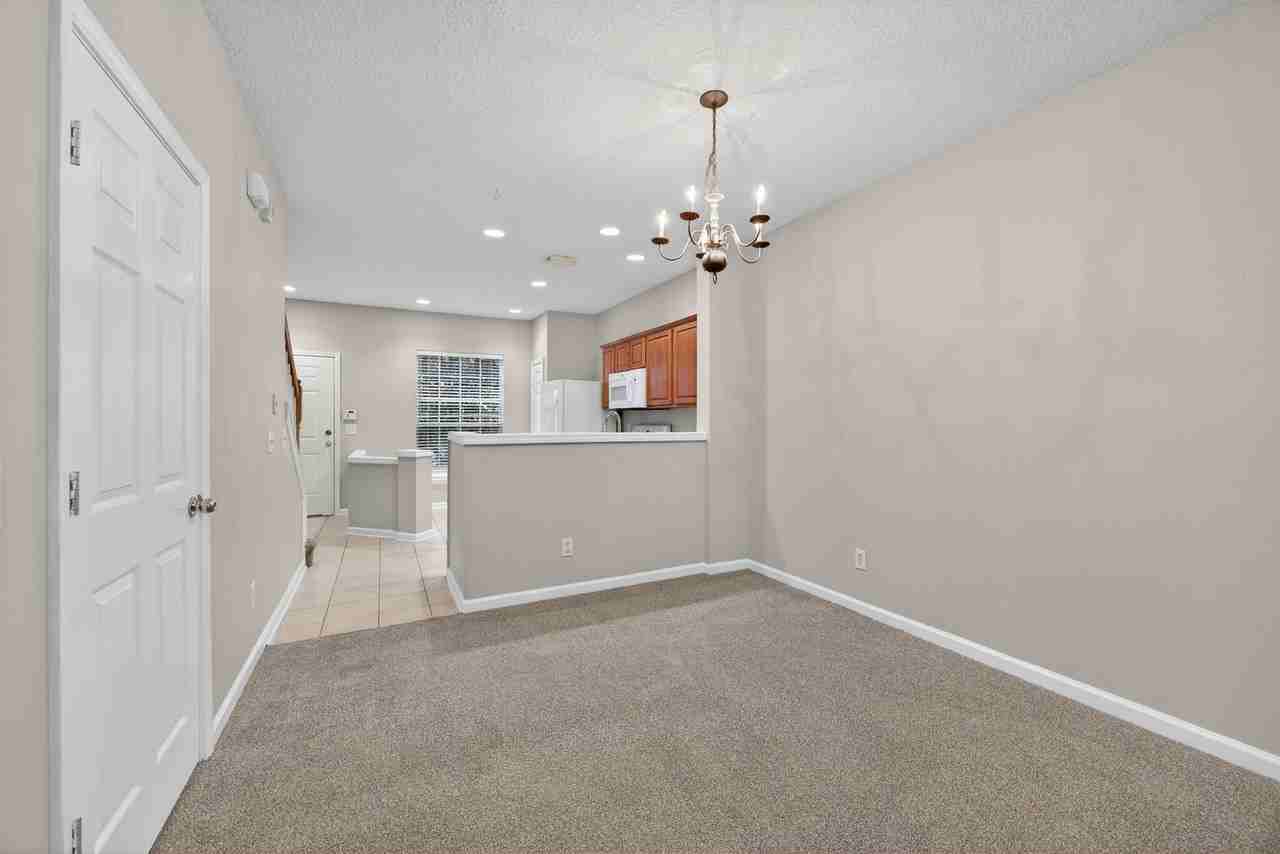 3551 Pebble Path Ln - Photo 3 of 24