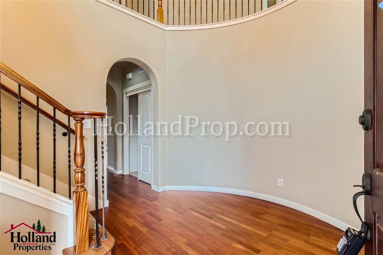 6391 Ne Southbrook Ct - Photo 4 of 30