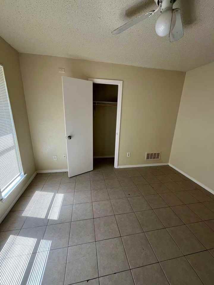 4117 Lantern Light Dr - Photo 5 of 10