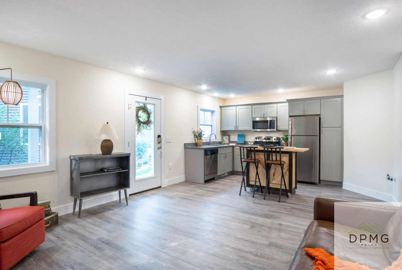 414 Haven St - Photo 6 of 9