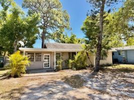 featured image of 720 N Lime Ave