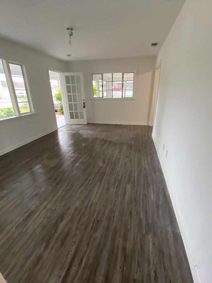 720 N Lime Ave - Photo 3 of 11