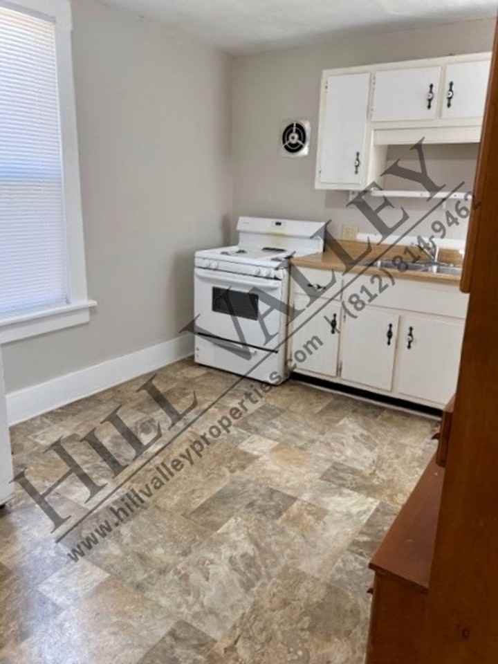 2003 N 22nd St - Photo 4 of 5