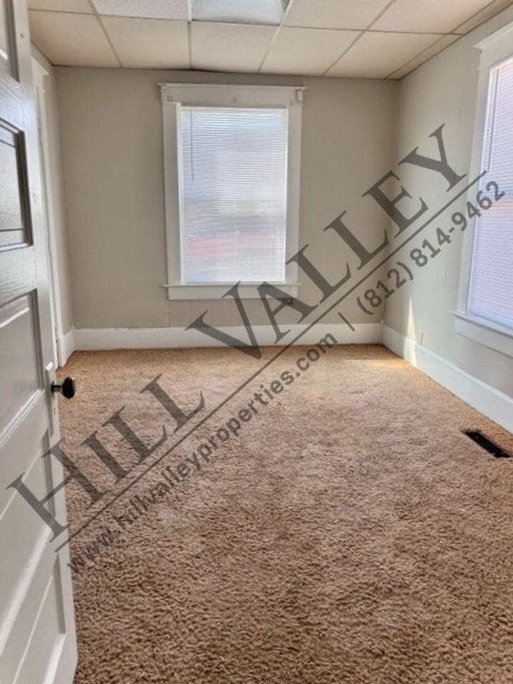 2003 N 22nd St - Photo 5 of 5