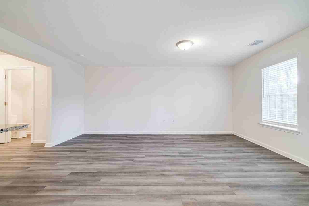 174 Barfield Way - Photo 7 of 24