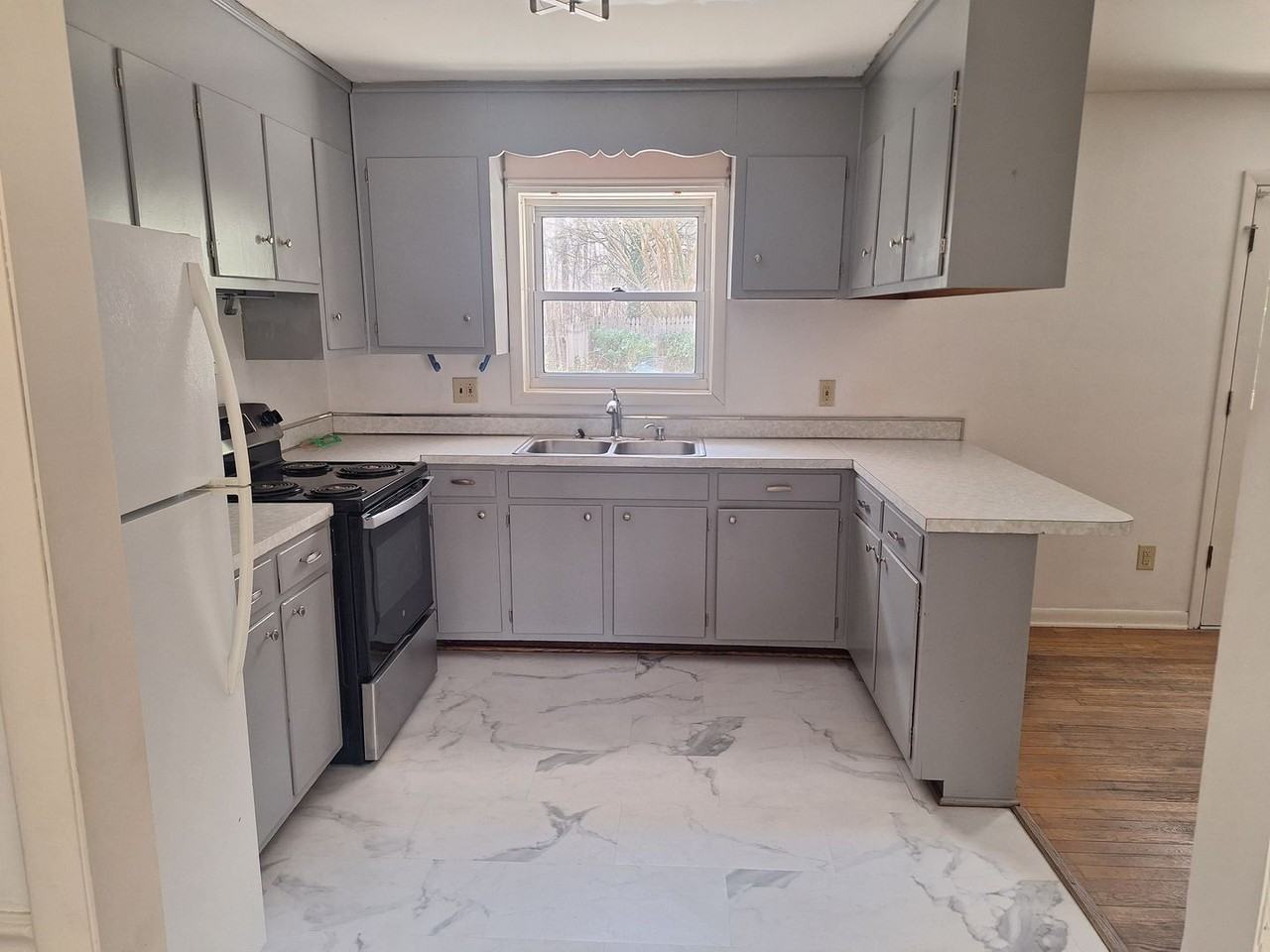 4851 Fenton Mill Rd - Photo 2 of 12