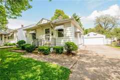 1090 N Oakcrest Ave - Photo 1 of 1