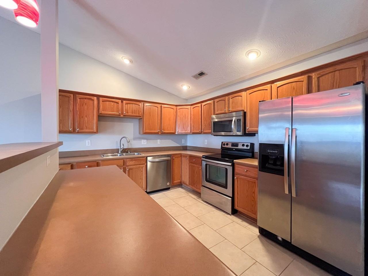 6812 Pemmbrooke Shire Ln - Photo 5 of 21