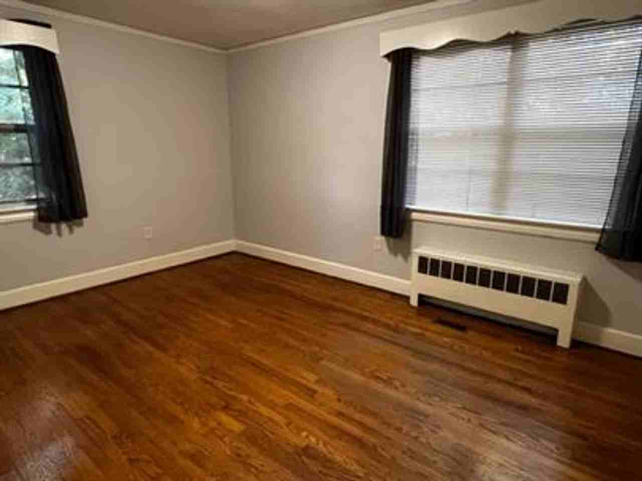 308 Pettigru St - Photo 5 of 9