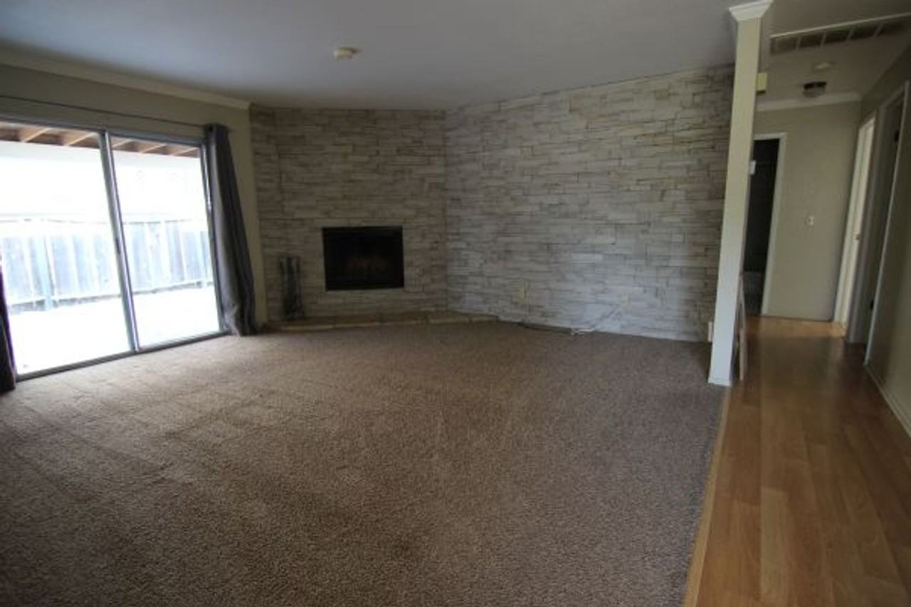 655 Las Tablas Rd - Photo 2 of 20