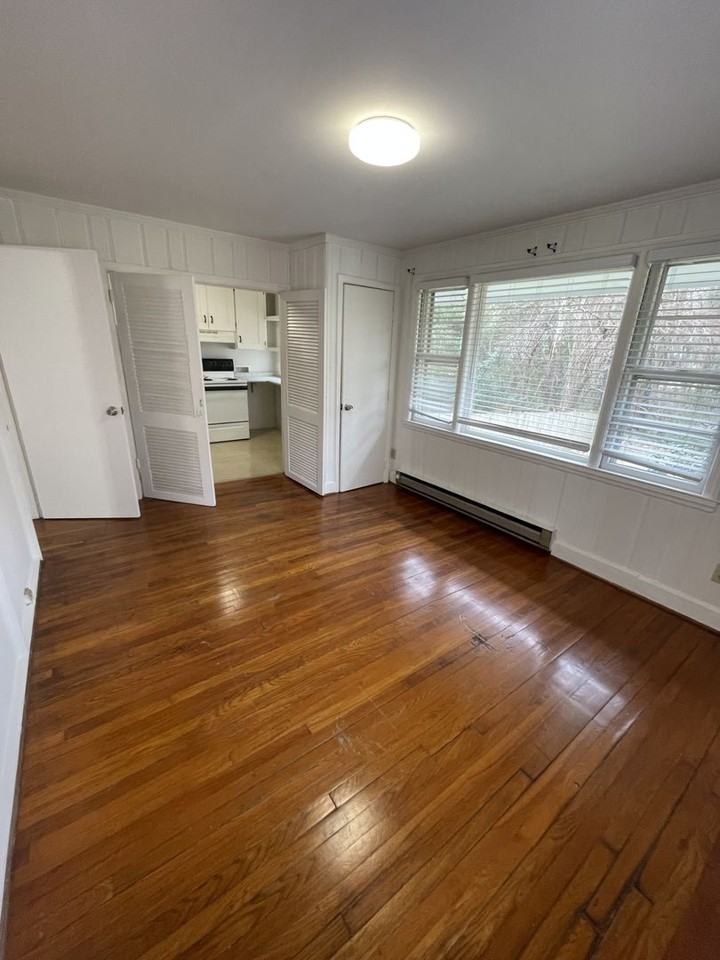 316 Angier Ave - Photo 3 of 9