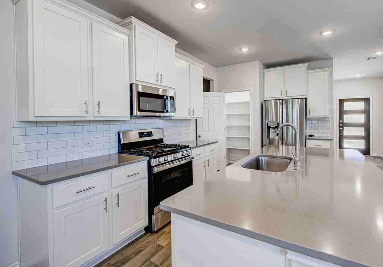 196 Pepperbark Loop - Photo 7 of 27