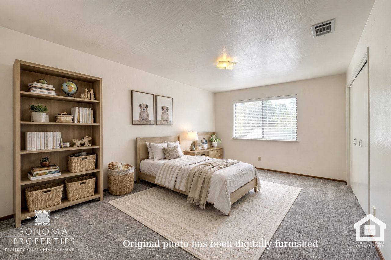 19220 Railroad Ave - Photo 6 of 31