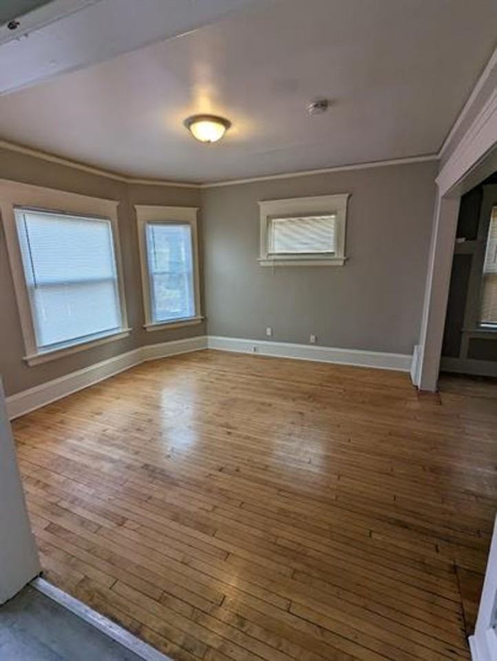 2909-11 North 29th Street - Photo 3 of 18