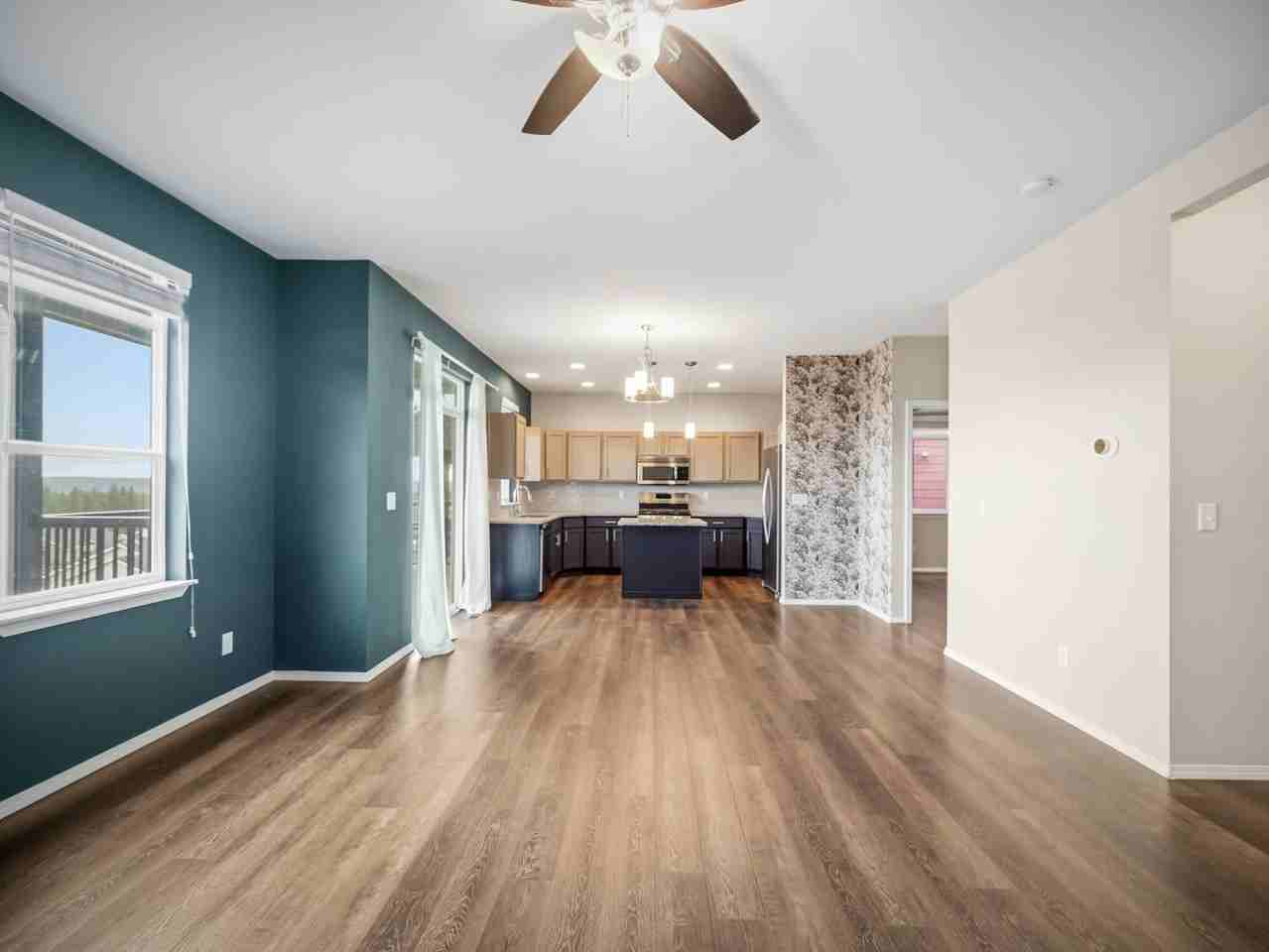 8411 N James Ct - Photo 4 of 50