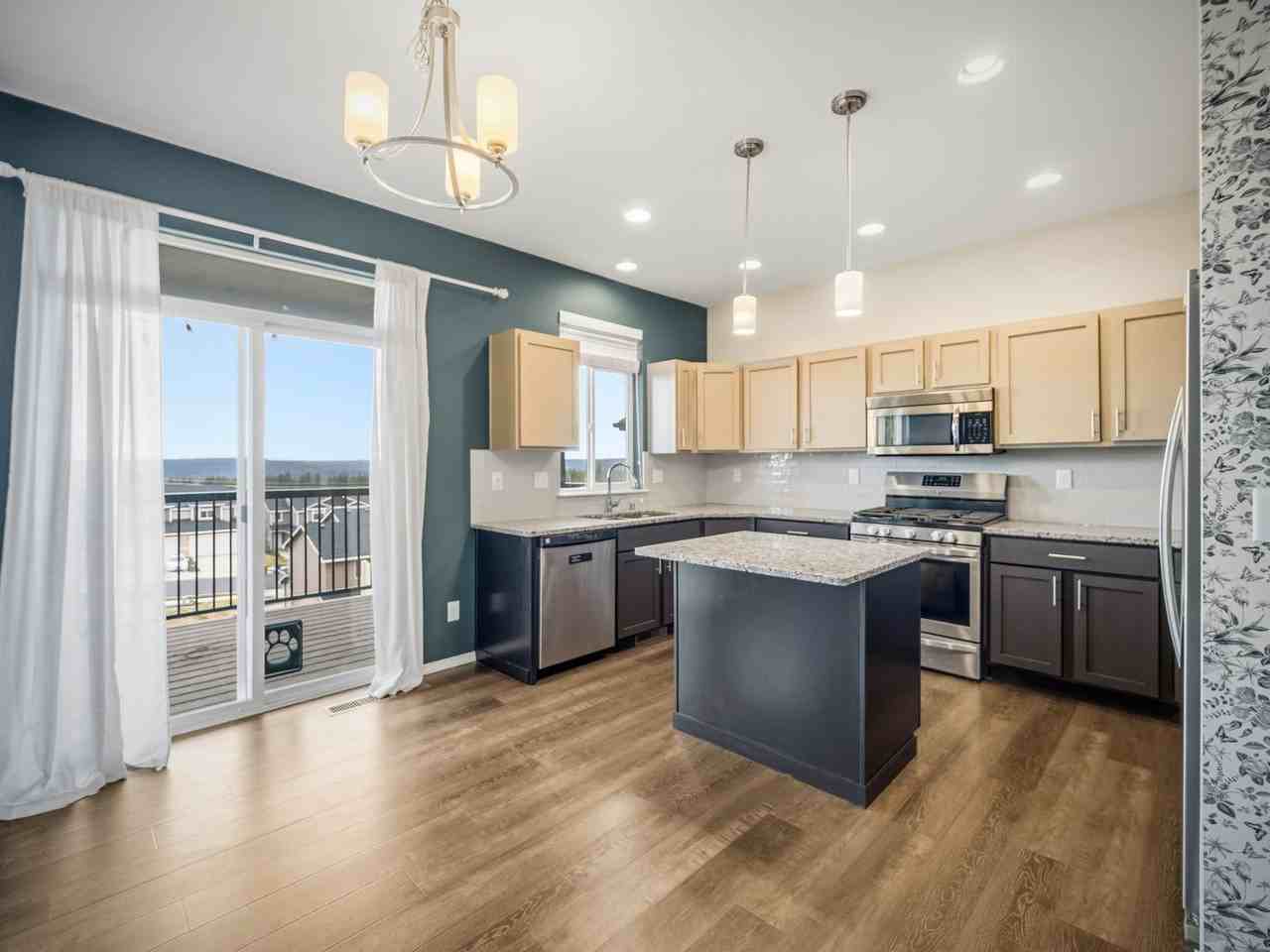 8411 N James Ct - Photo 6 of 50