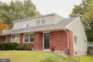 featured image of 1521 Arline Ave