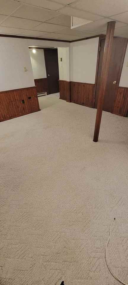 423 N Mount Vernon Cir - Photo 5 of 17