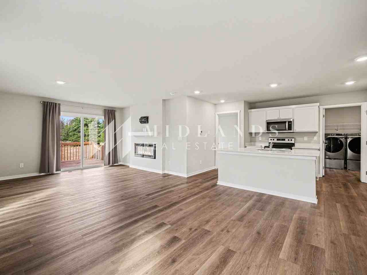 17814 Hampton Dr - Photo 3 of 18