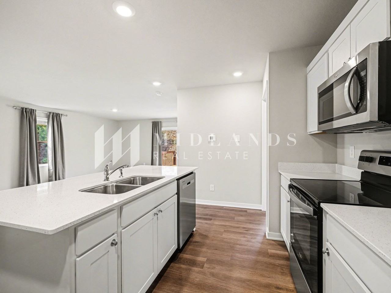 17814 Hampton Dr - Photo 5 of 18