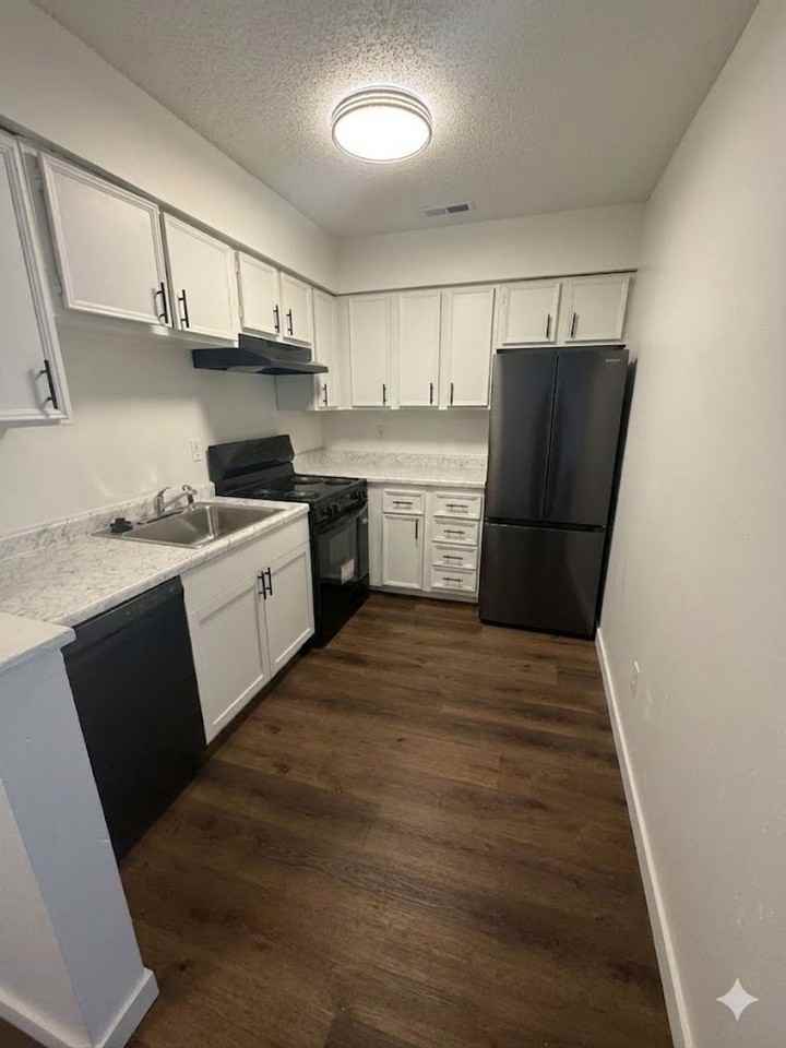 Birch Apartments - Photo 2 of 6