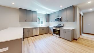 882 20th Ave SE - Photo 1 of 1