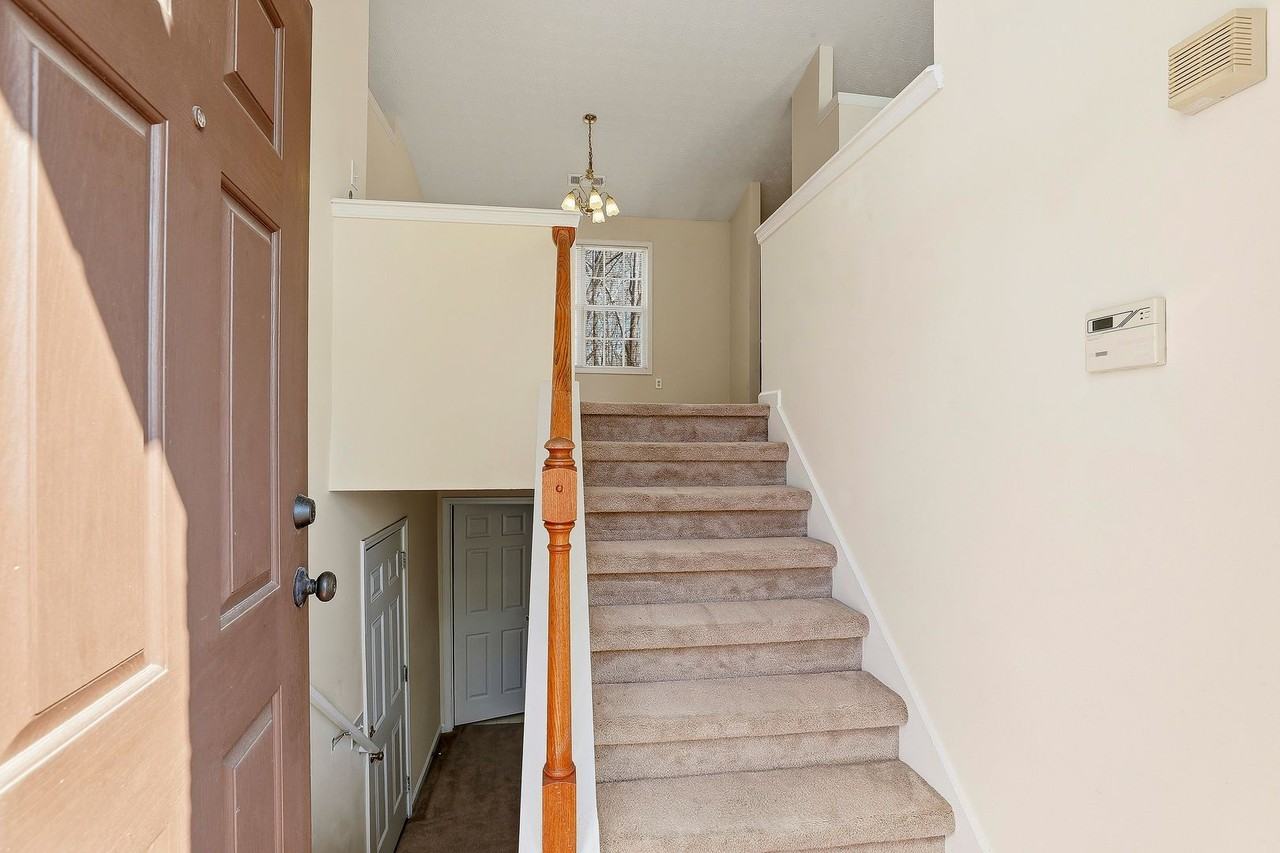 856 Walnut Creek Ln - Photo 2 of 15