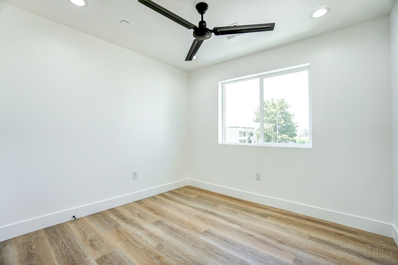 The Sonoran Townhomes - Photo 5 of 50