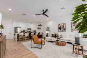 featured image of 3426 E University Dr