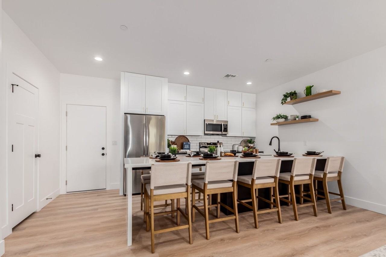 The Sonoran Townhomes - Photo 5 of 50