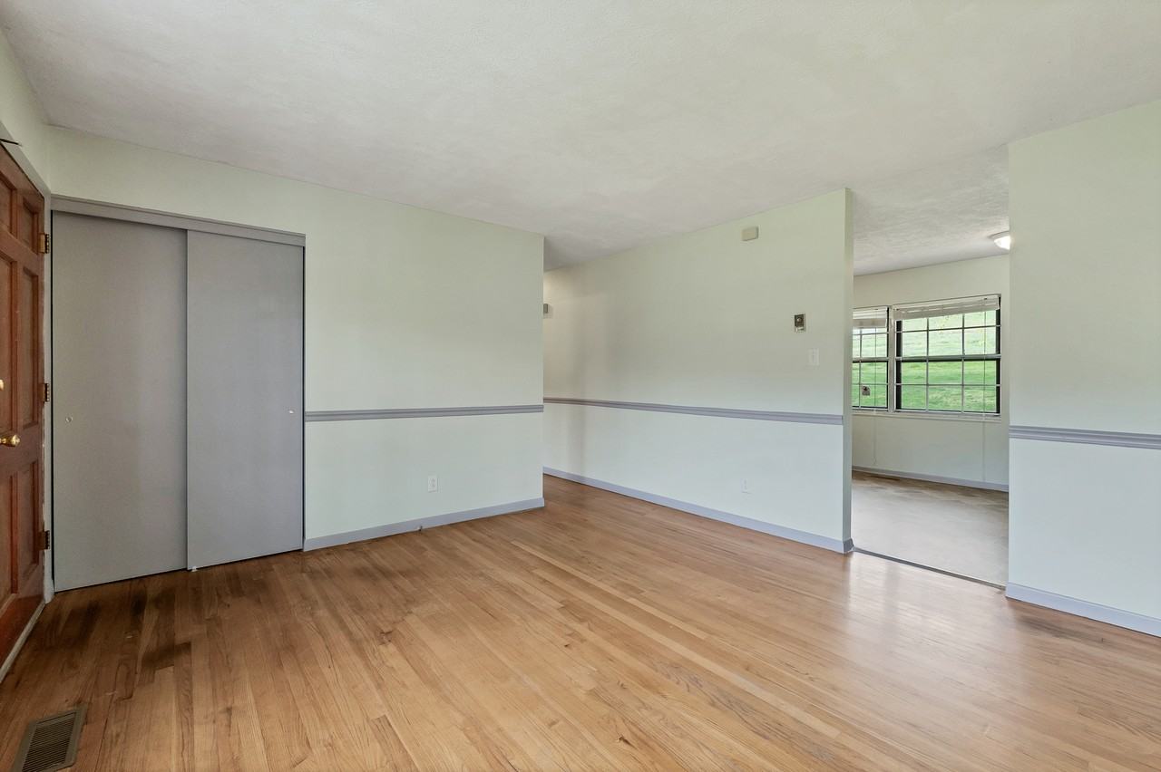 8848 W Simpson Rd #1 - Photo 4 of 24